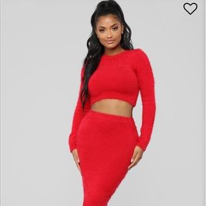 Fashion Nova Cuddle Up To Me Fuzzy Set - Red